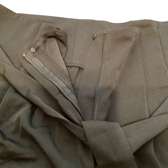 Forever 21+ Black Dress Wide-Leg Pants Size 3X workwear office staple capsule - Picture 4 of 5